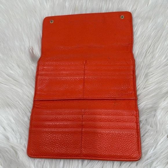 TORY BURCH Amelie Orange Fire Envelope Wallet - Picture 4 of 8